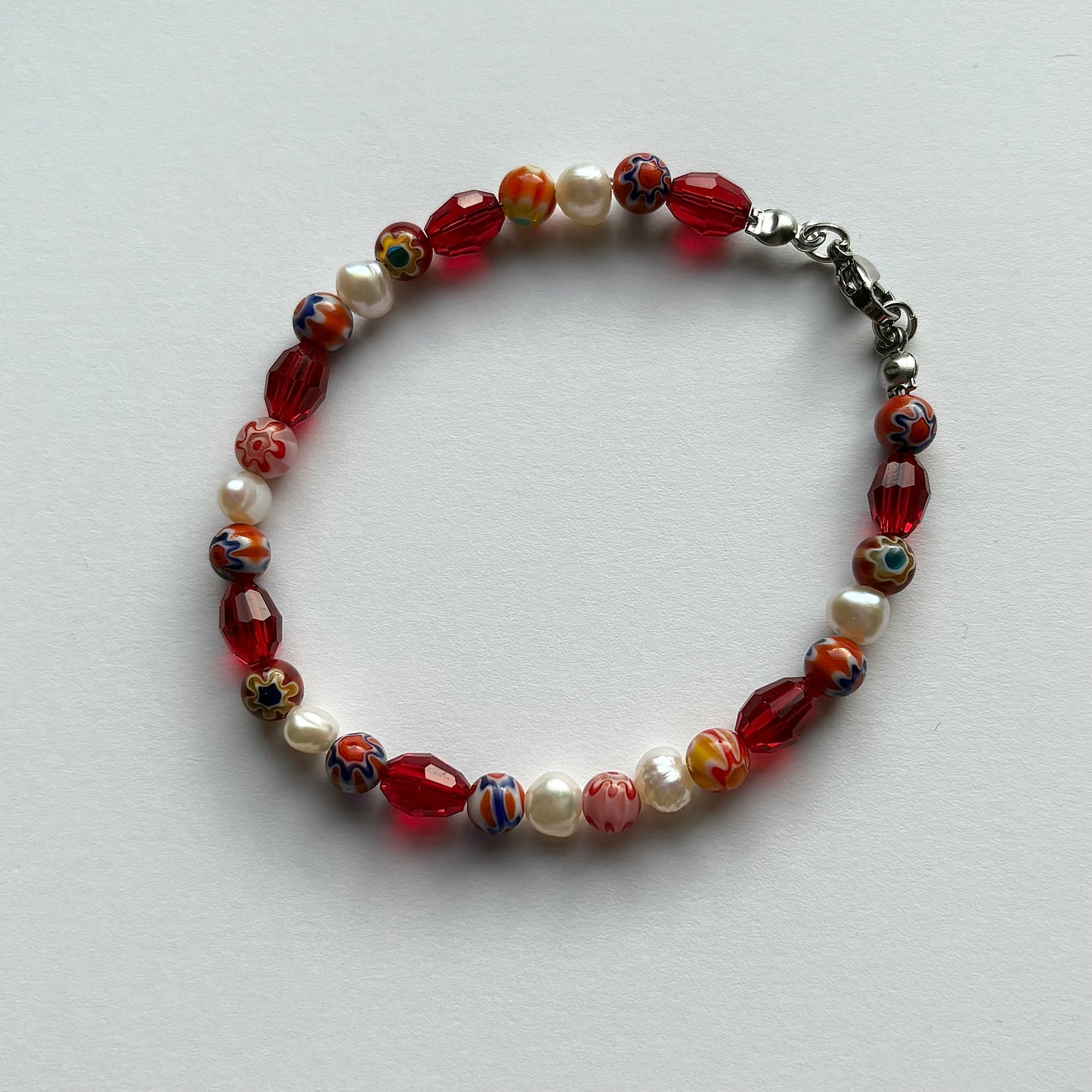 Rogue Pearl bracelet - red and white bracelet featuring freshwater pearls bracelet