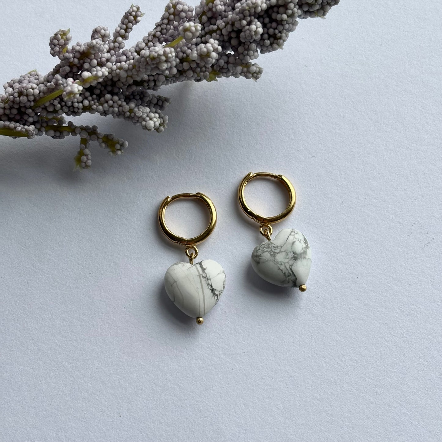 24k gold plated handmade heart crystal huggie hoop earrings with howlite or rose quartz crystals