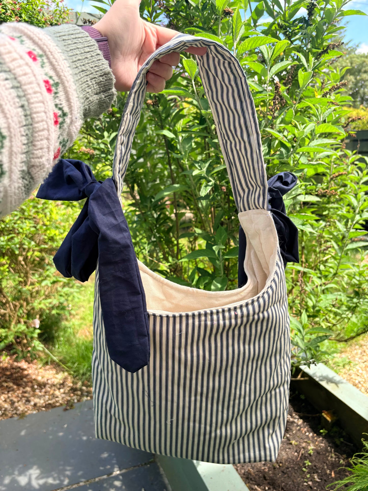 COMING SOON... Handmade white and navy blue stripe coquette padded tote bag with bows