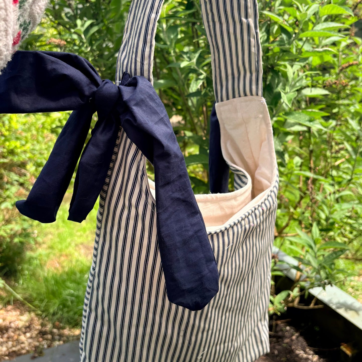 COMING SOON... Handmade white and navy blue stripe coquette padded tote bag with bows