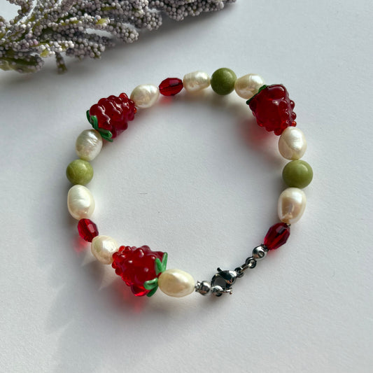 The Fruit basket bracelet - red raspberries, freshwater pearls and green jade crystals