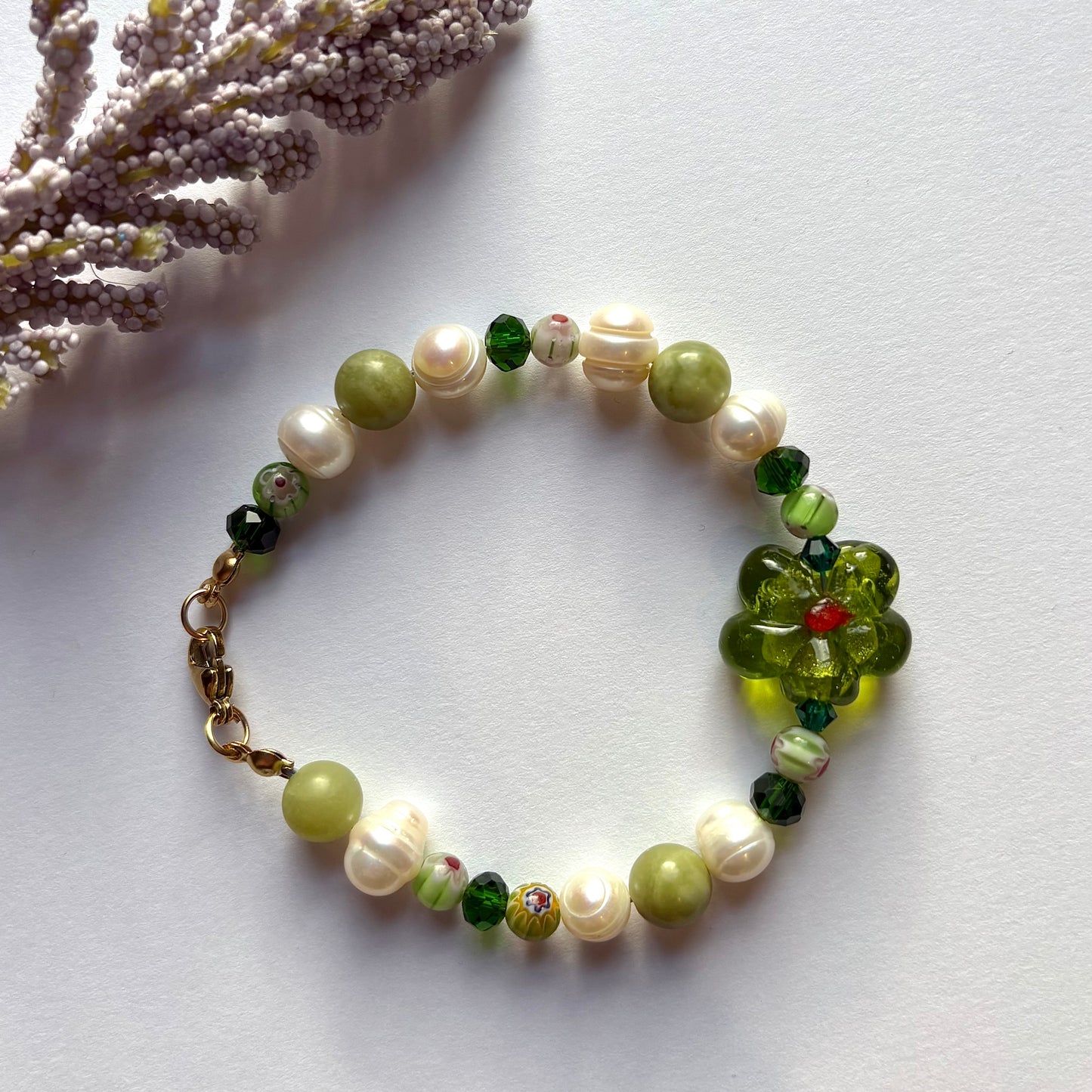 Pearl Meadow bracelet - green jade crystal and freshwater pearl flower