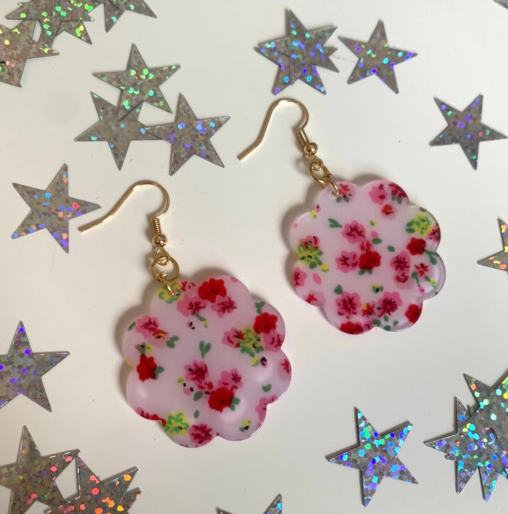 Cool large statement pink heart with red rose flower gold plated earrings