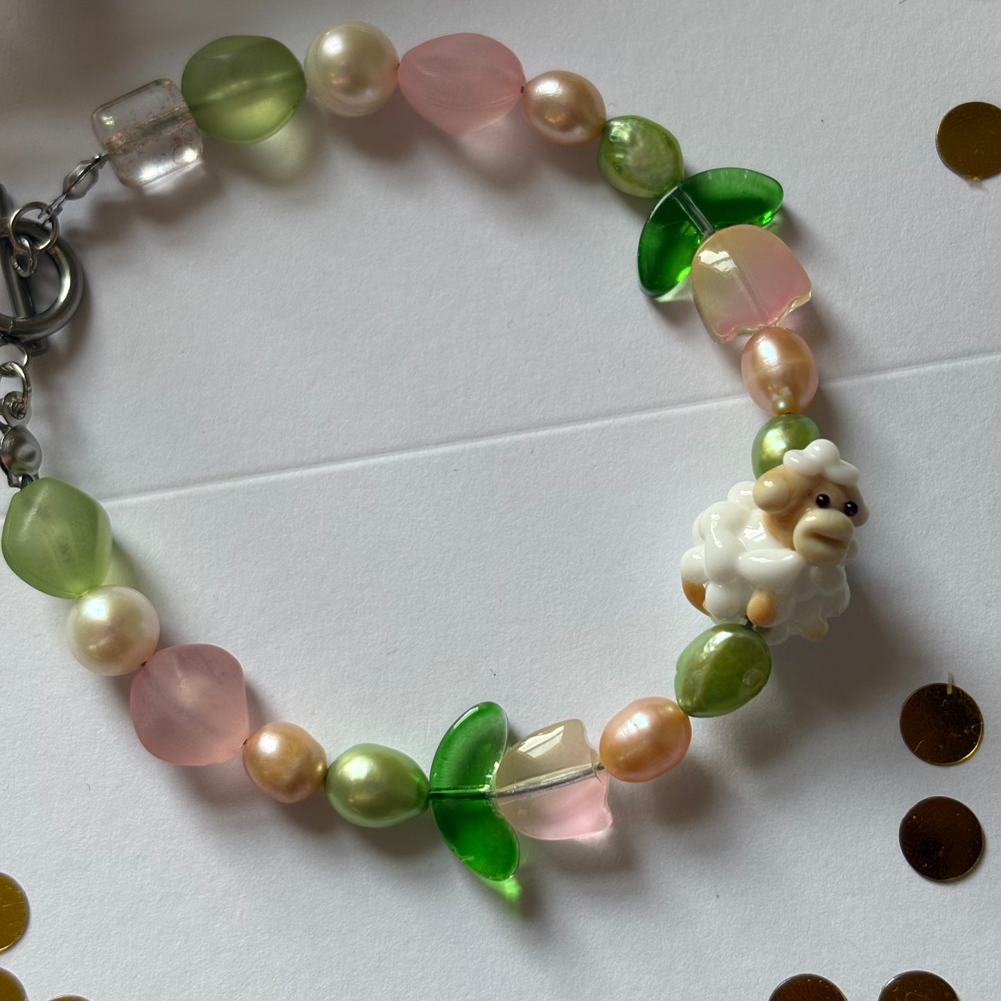 Handmade sheep spring green and pink pearl beaded hypoallergenic bracelet