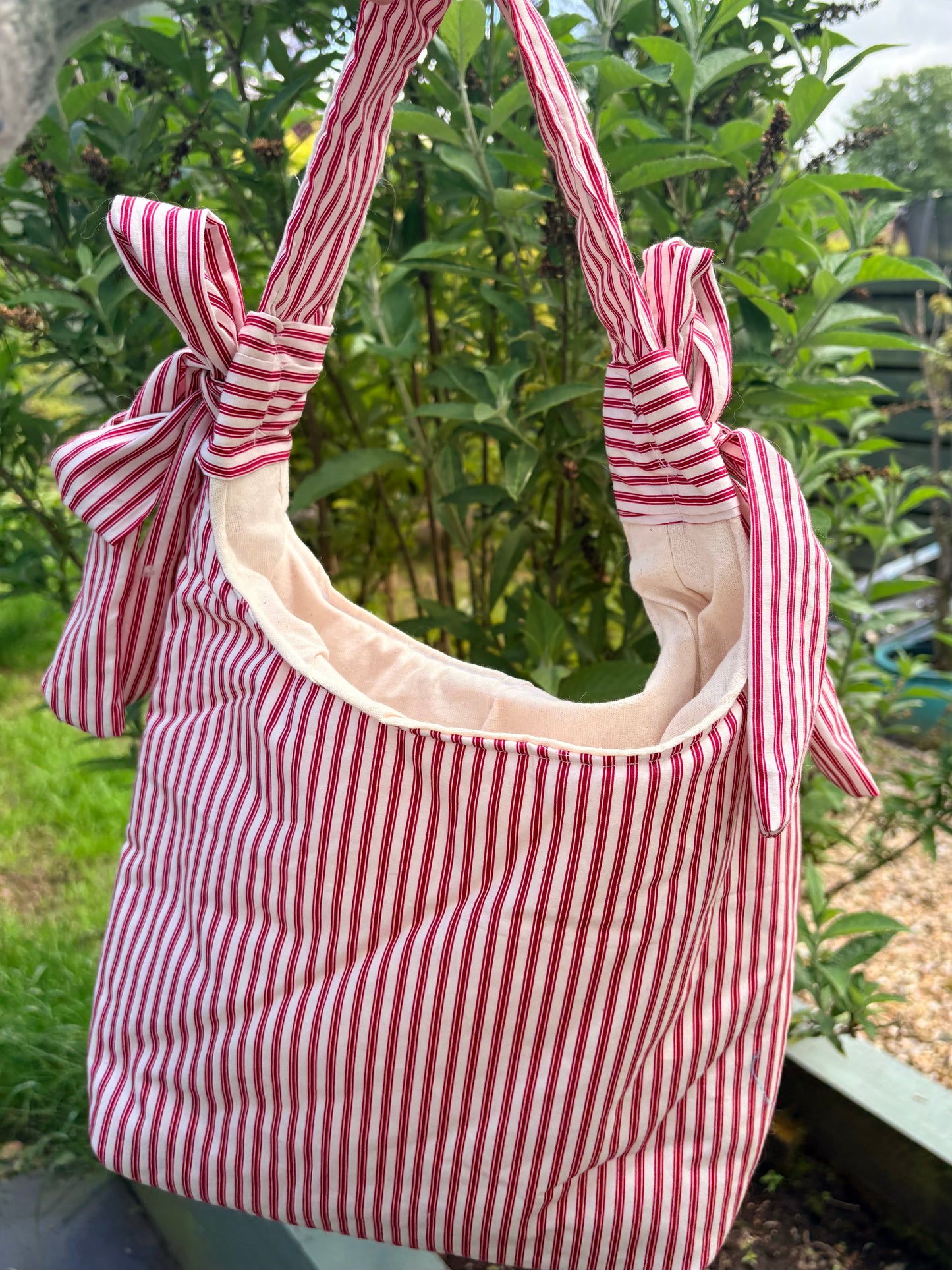 COMING SOON... Handmade white and red stripe coquette padded tote bag with bows