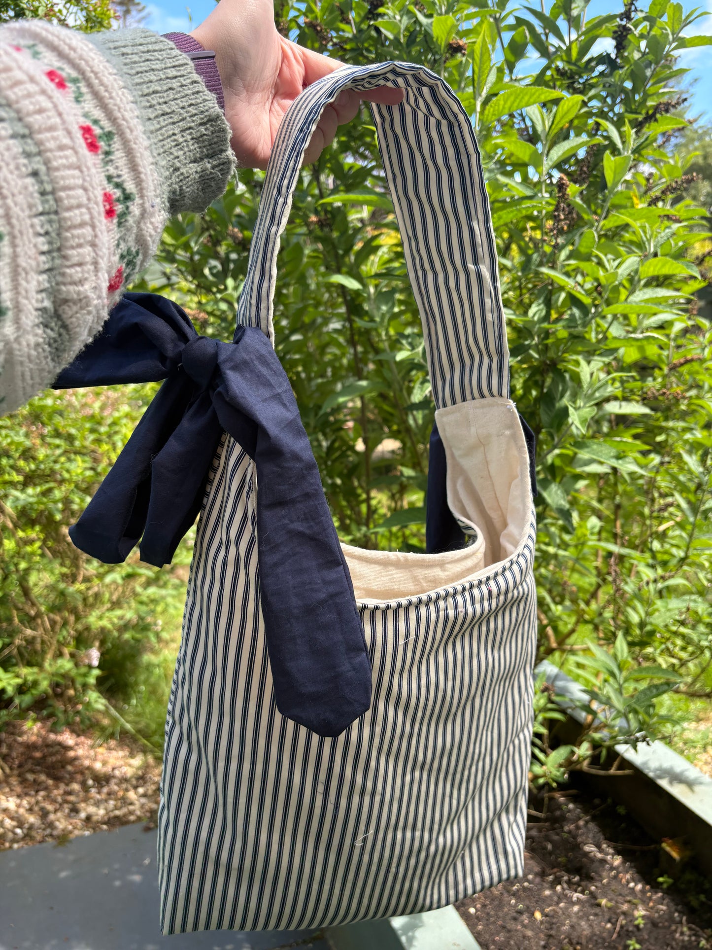COMING SOON... Handmade white and navy blue stripe coquette padded tote bag with bows