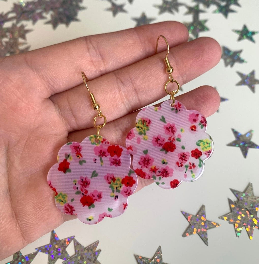 Cool large statement pink heart with red rose flower gold plated earrings