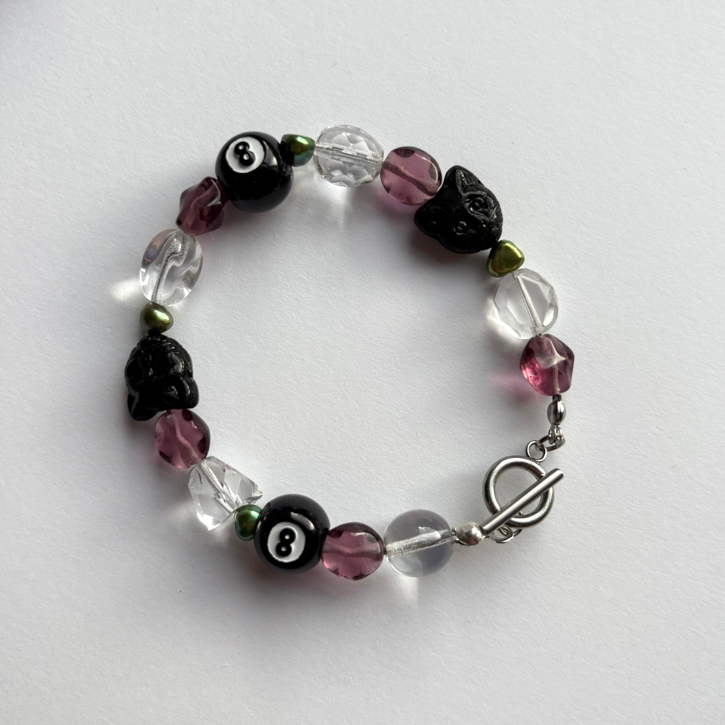 Superstitious bracelet - beaded with glass cat, pearl and 8 ball charms