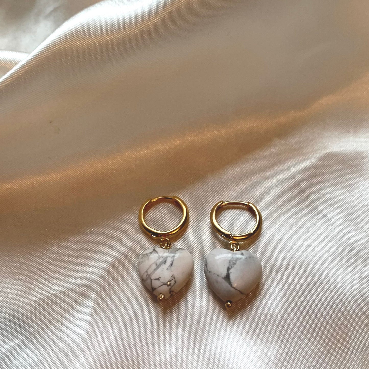 24k gold plated handmade heart crystal huggie hoop earrings with howlite or rose quartz crystals